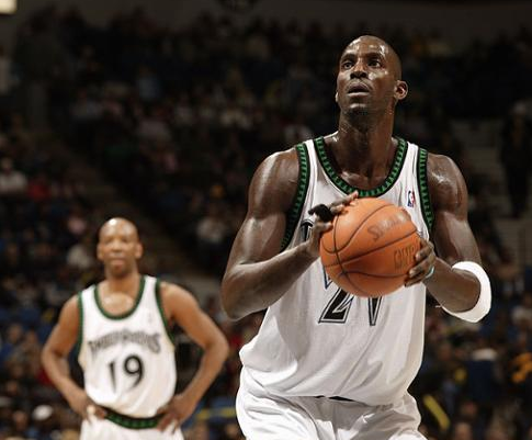 场上显得无 场上显得无