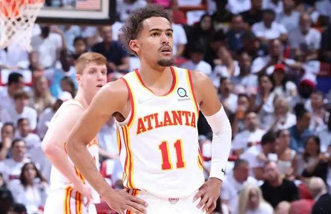 在今天结束的PCS春季赛决赛中，PSG三比零横扫FAK夺得冠军 打野选手Junjia荣膺FMVP，带领PSG锁定MSI！