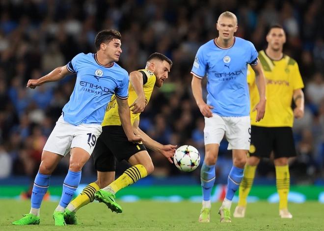 球争取挥空 球争取挥空